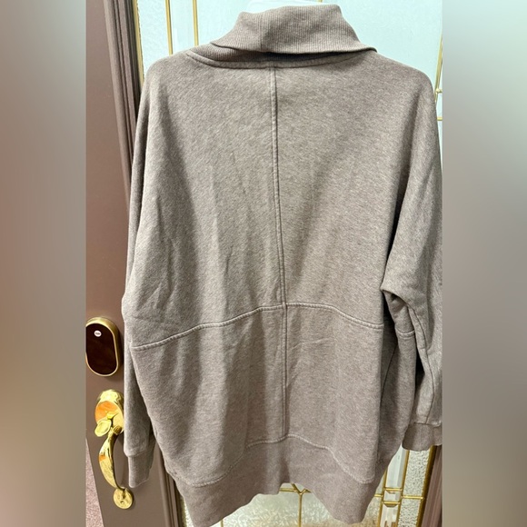Banana Republic Taupe Zip-Up Sweater - Picture 3 of 4